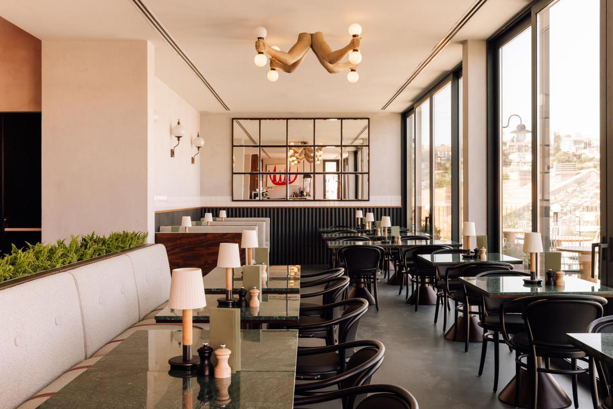 The Rebello Hotel & Spa - Small Luxury Hotels Of The World Вила-Нова-ди-Гая Экстерьер фото The restaurant